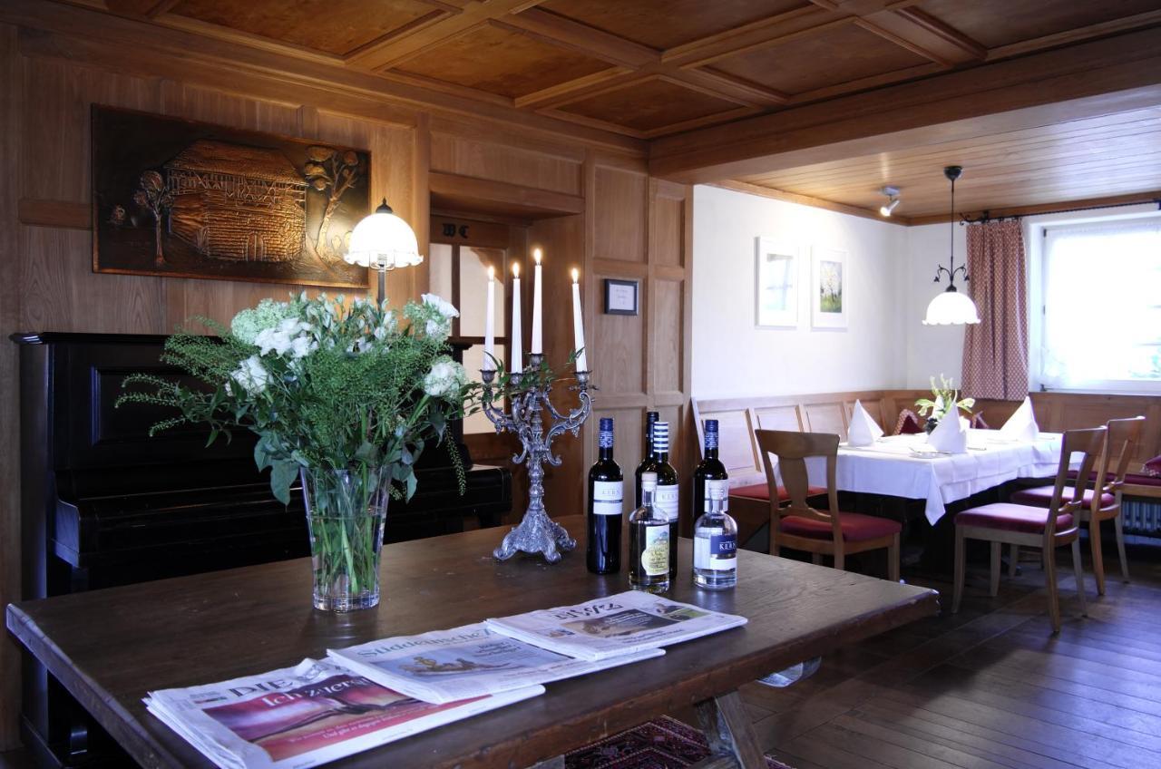 Gasthof Waescherschloss Wäschenbeuren Zewnętrze zdjęcie