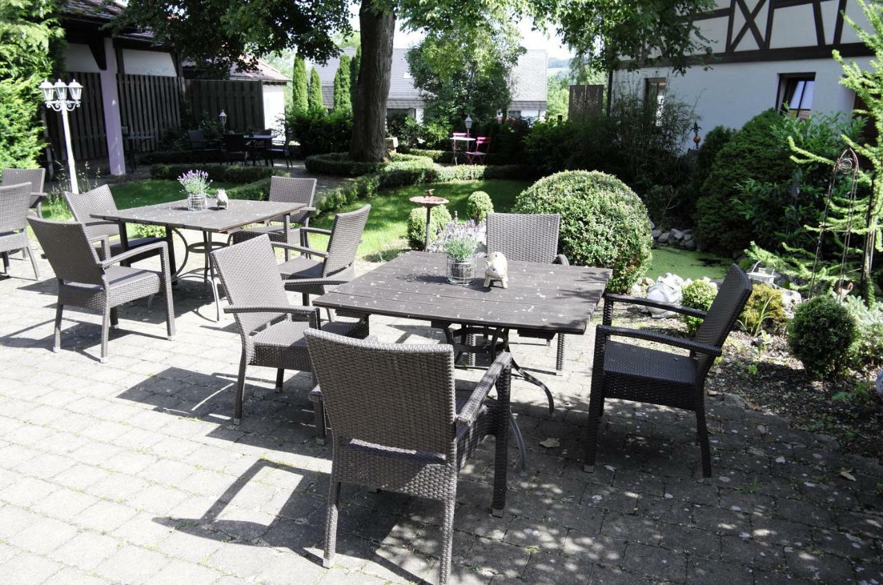 Gasthof Waescherschloss Wäschenbeuren Zewnętrze zdjęcie